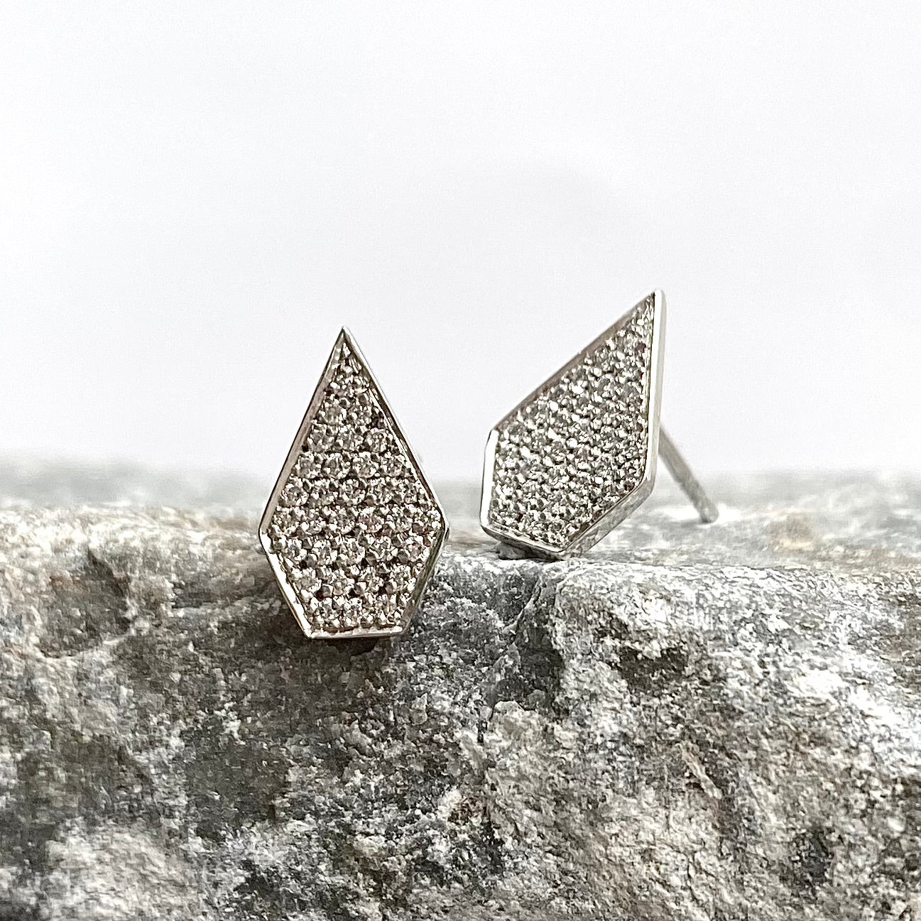 Prisma . White Gold Diamond  Earrings