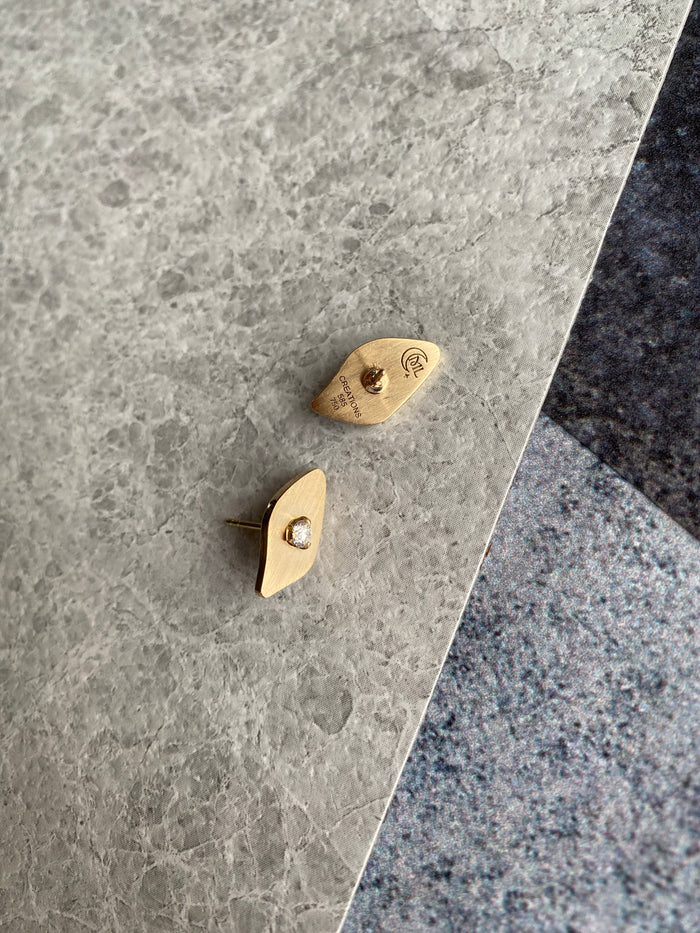 Midnight Lagoon Yellow gold and Diamond XS Stud Earring. SINGLE ONLY