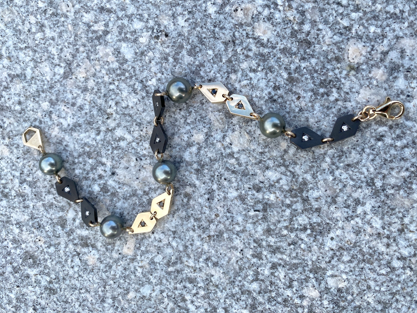 Prisma. Yellow Gold Tahitian Pearl Bracelet