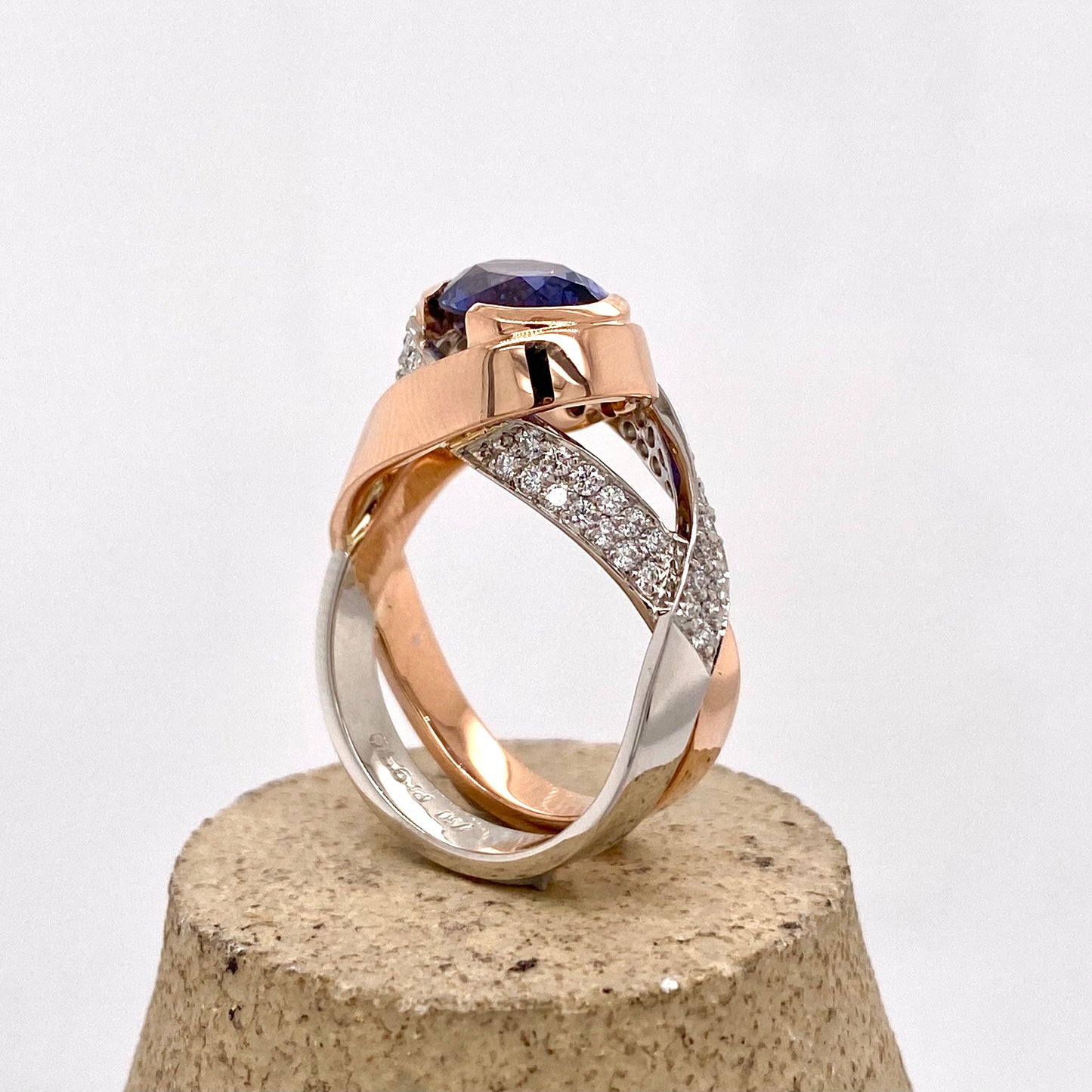 Signature . Continuum Spinel  Ring