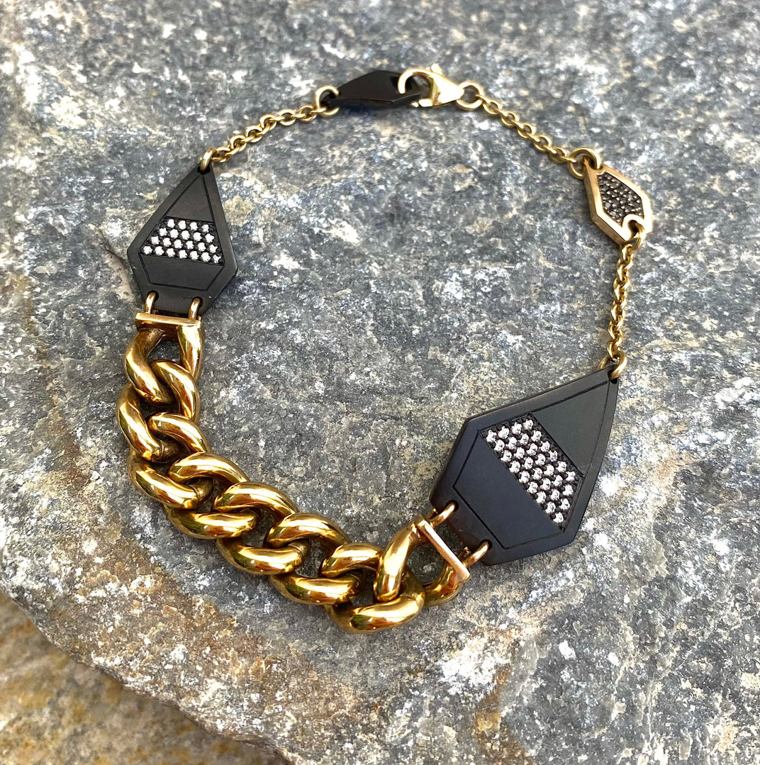 Prisma. Yellow Gold Diamond Bracelet