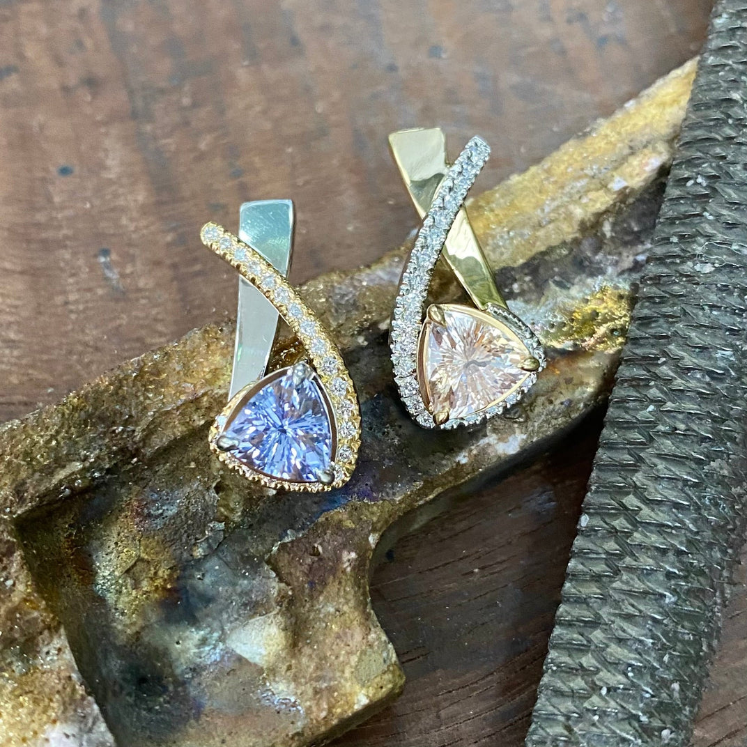 Signature. Reflections Earrings with Sapphire and Diamonds