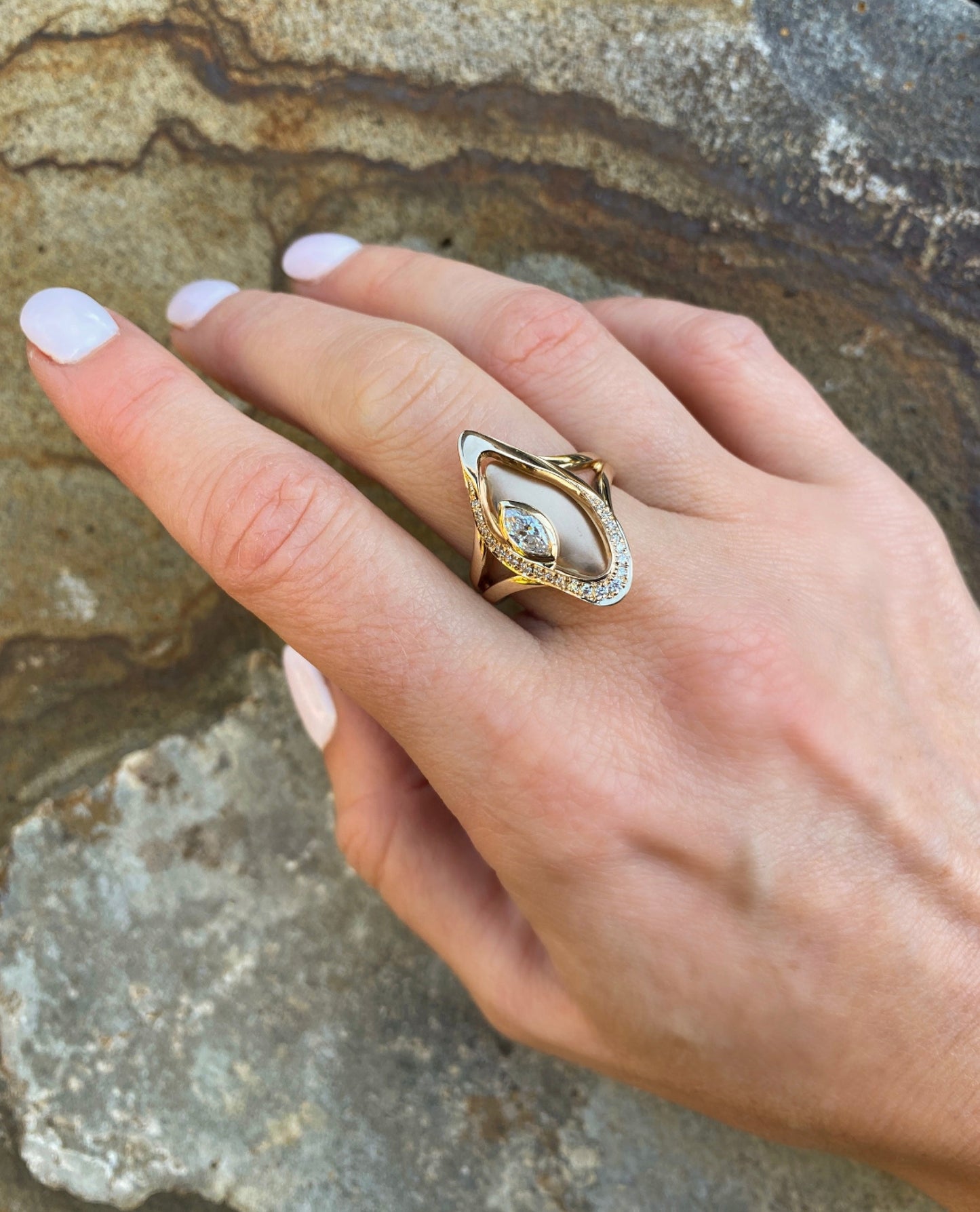 Lagoon. Yellow Gold Diamond Ring