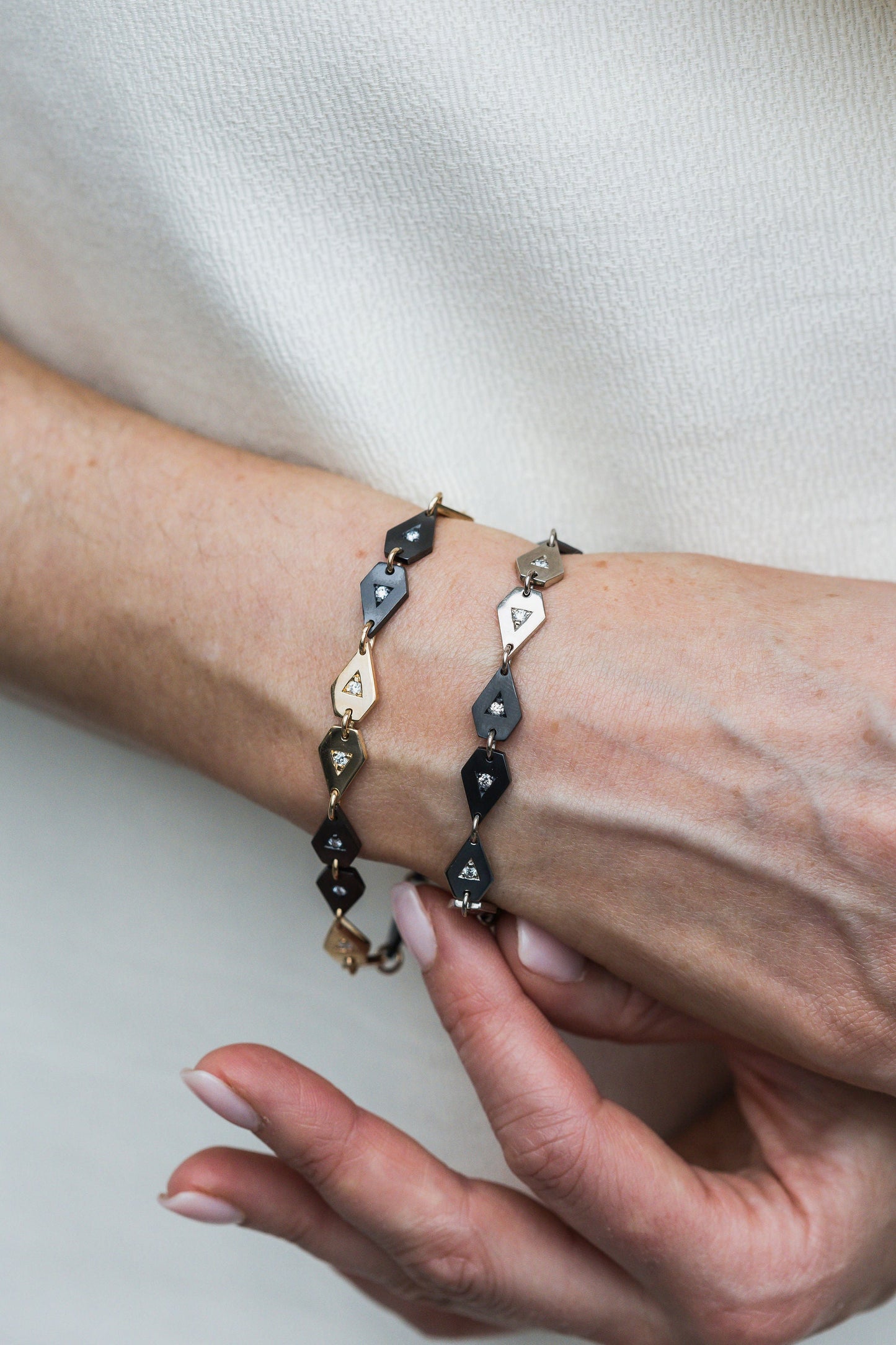 Prisma. White gold  and Zirconium Diamond Bracelet