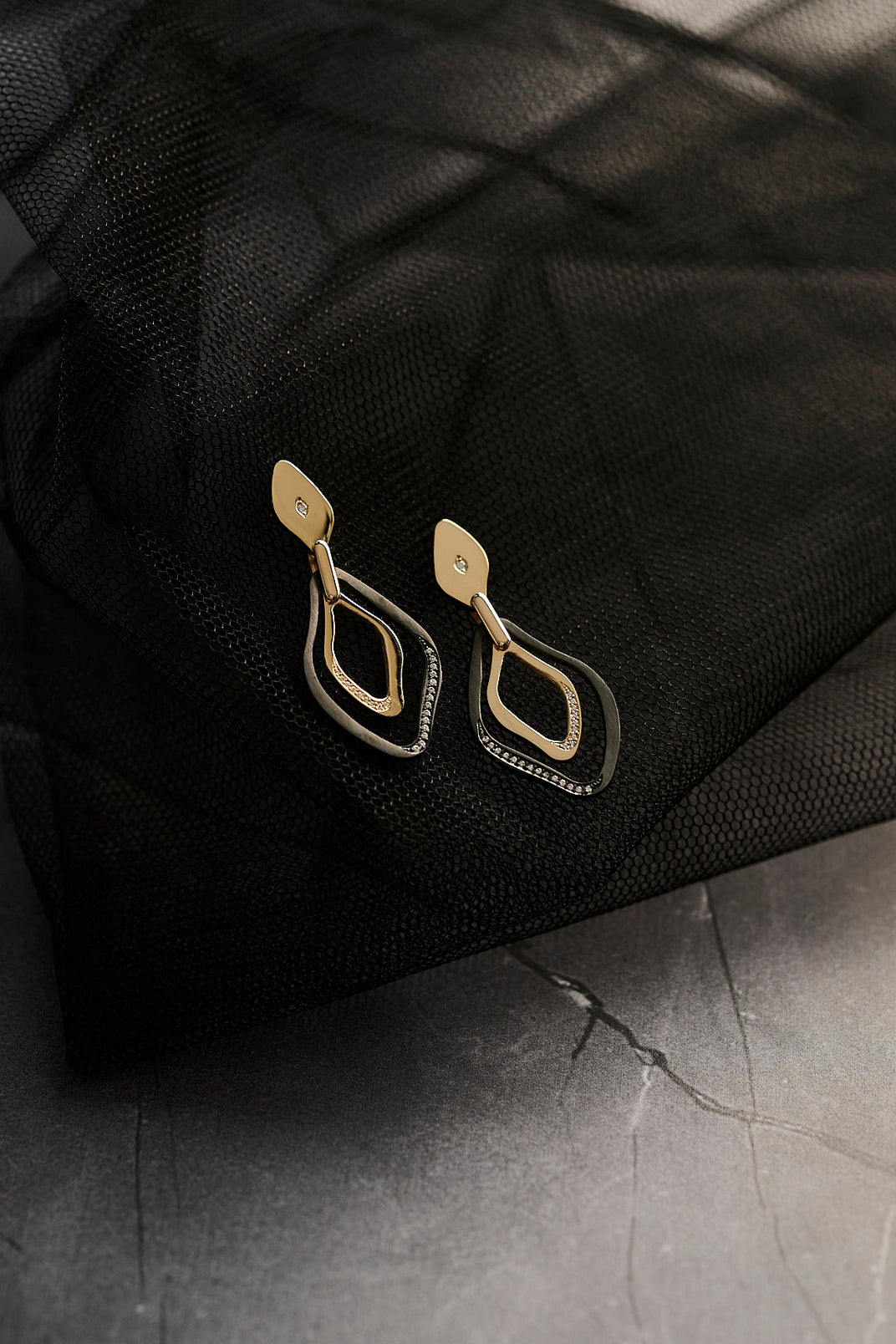 Midnight Lagoon. Yellow gold Large Earrings