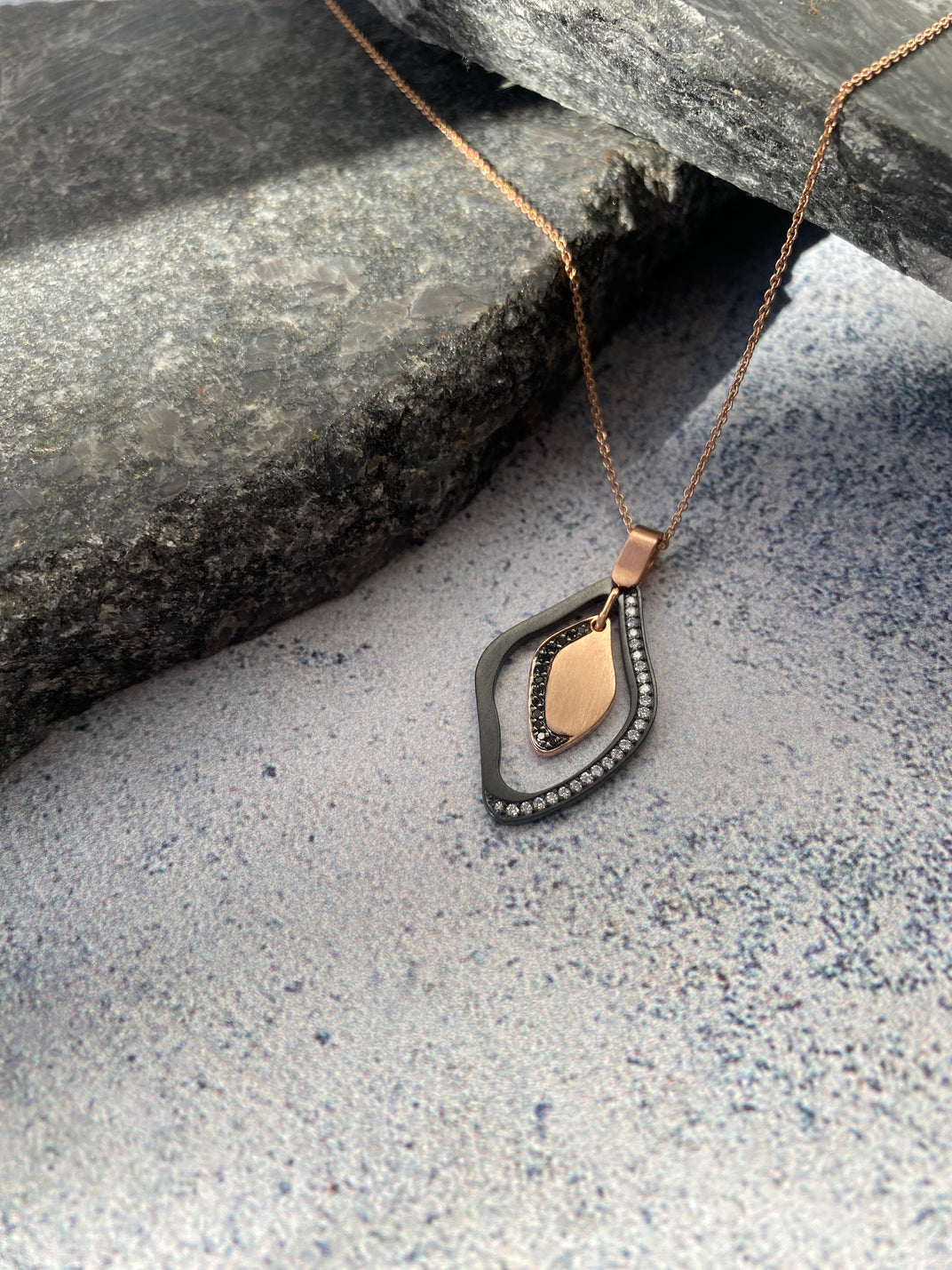 Midnight Lagoon. Rose gold Medium Pendant