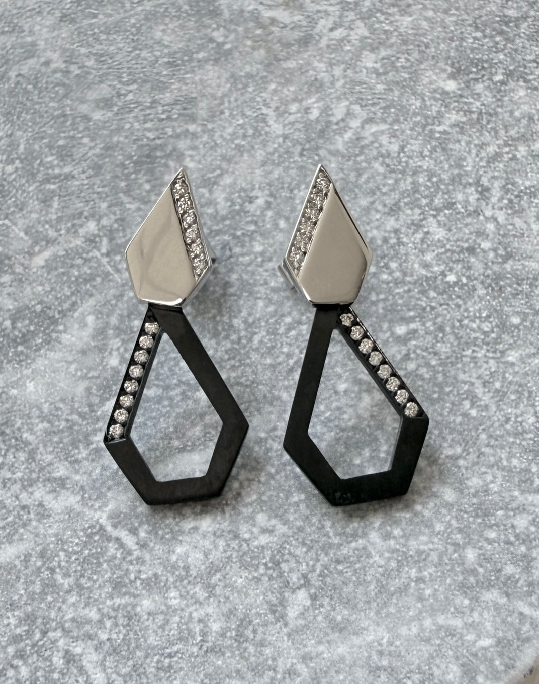 Prisma. White Gold Drop  Earrings.