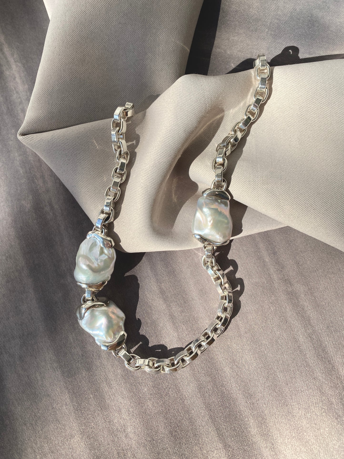 Pearl Creations.Silver Freshwater Necklace