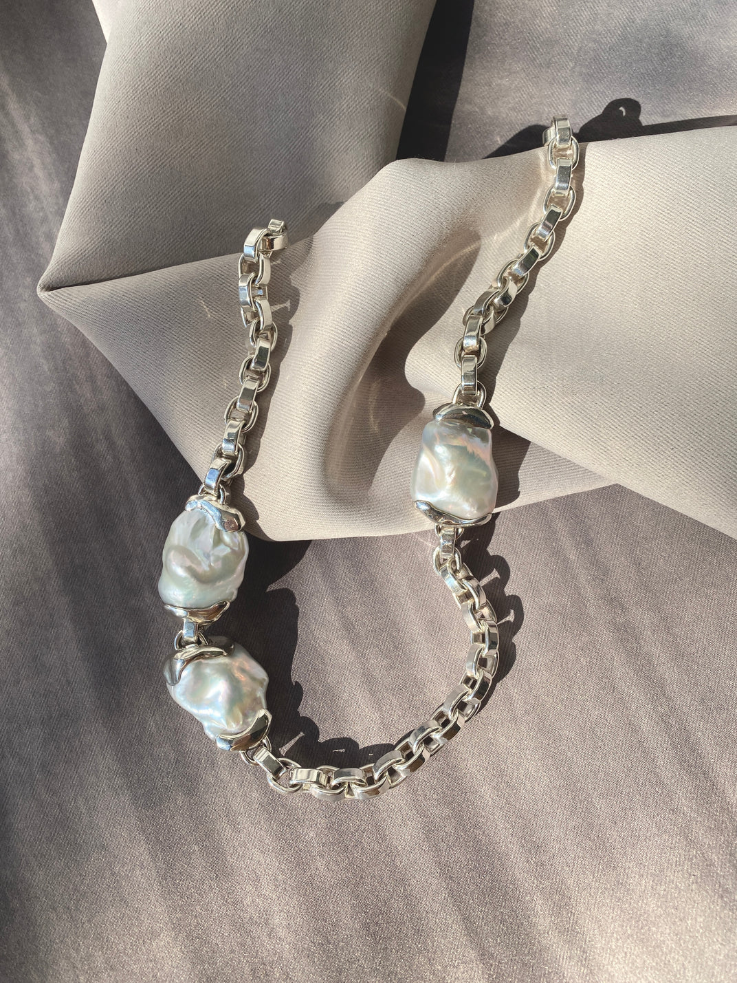 Pearl Creations.Silver Freshwater Necklace