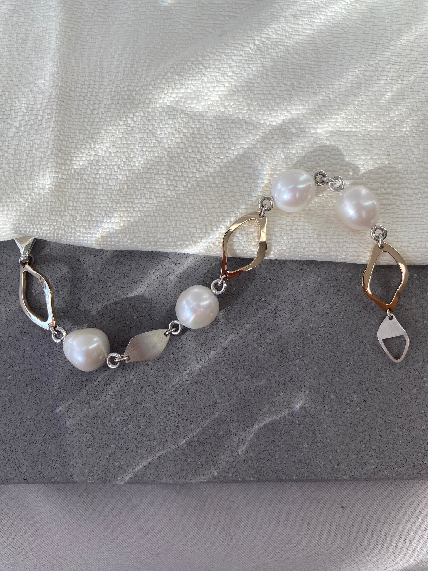 Lagoon . Yellow Gold And Silver Freshwater Pearl Bracelet