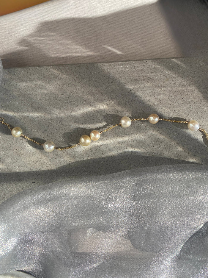 Pearl Creations . Yellow Gold Scattered Pearl Bracelet