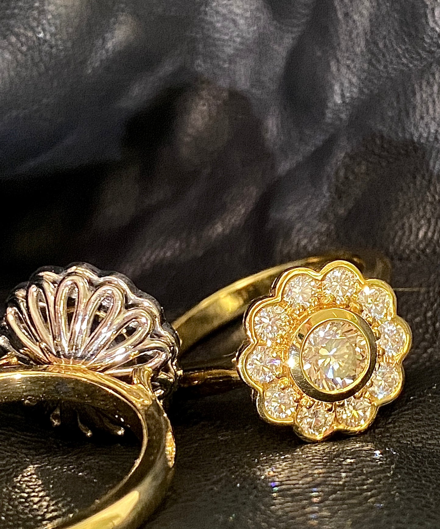 Everyday Creations .  The Daisy Sapphire Ring