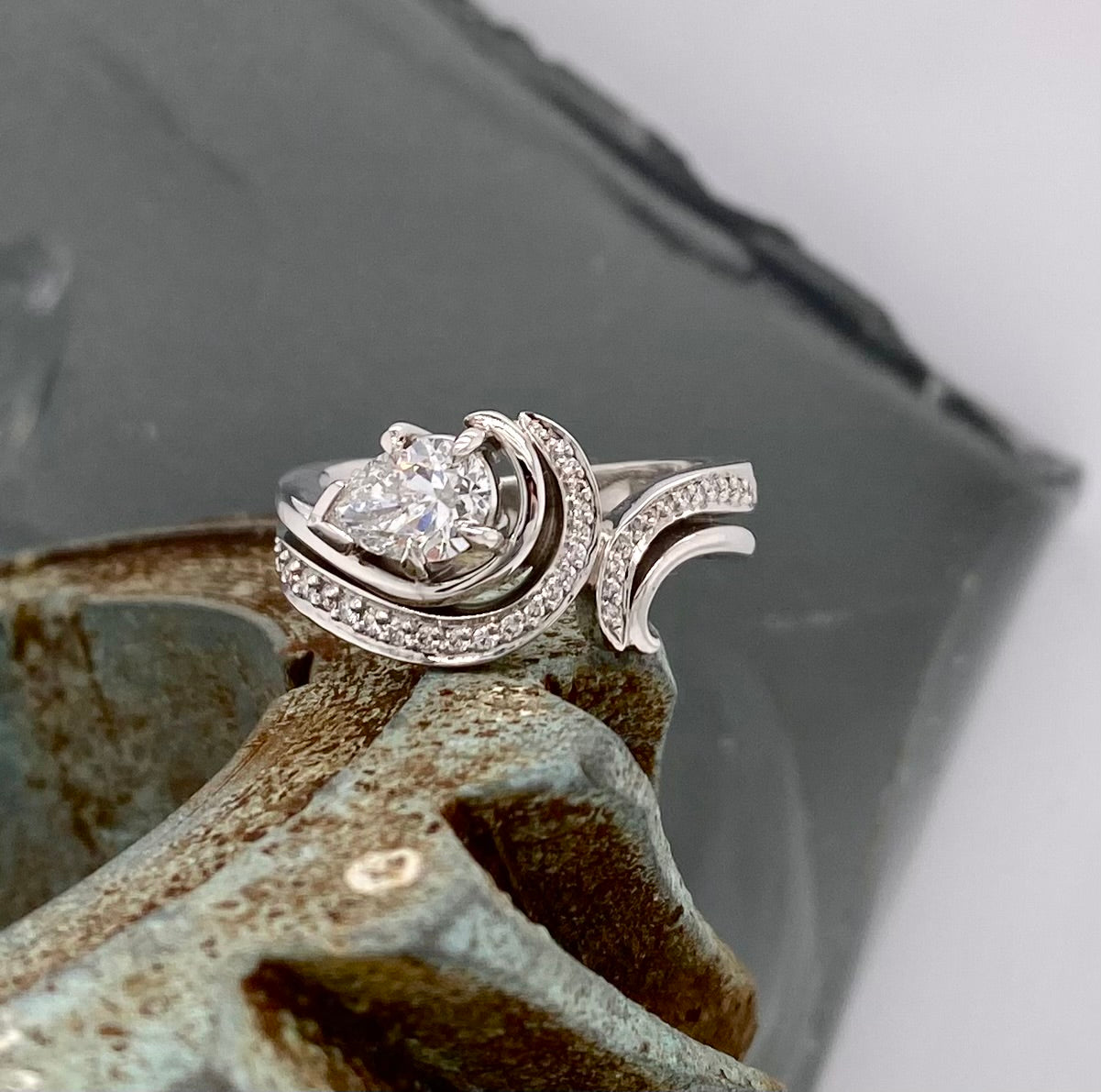 Signature. Immersion  Diamond Ring