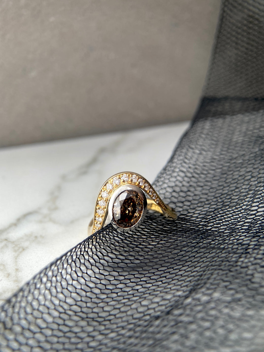 Signature . Champagne Diamond Yellow Gold Curve Ring