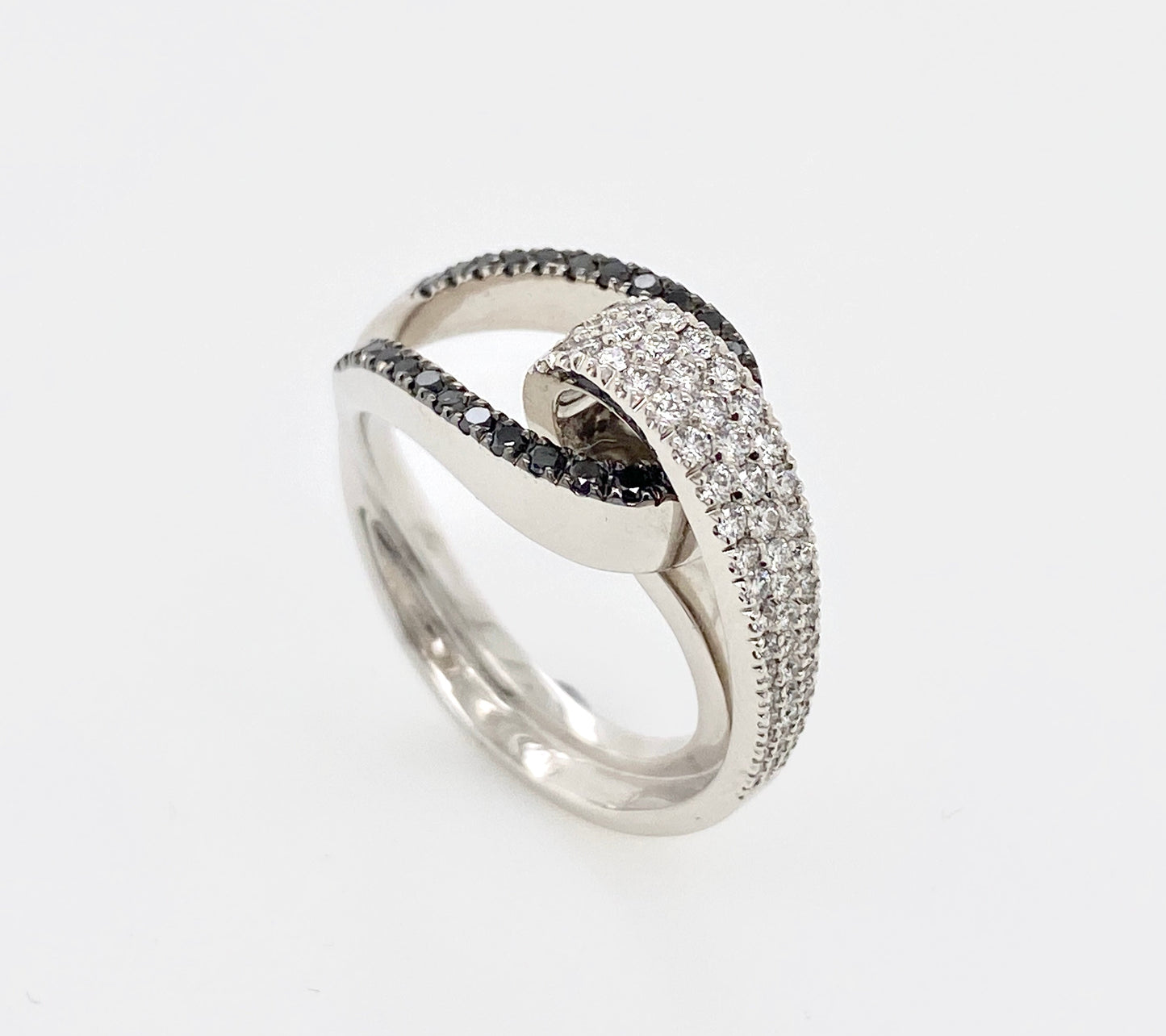 Everyday Creations. Ribbon Ring with Black and White Diamonds