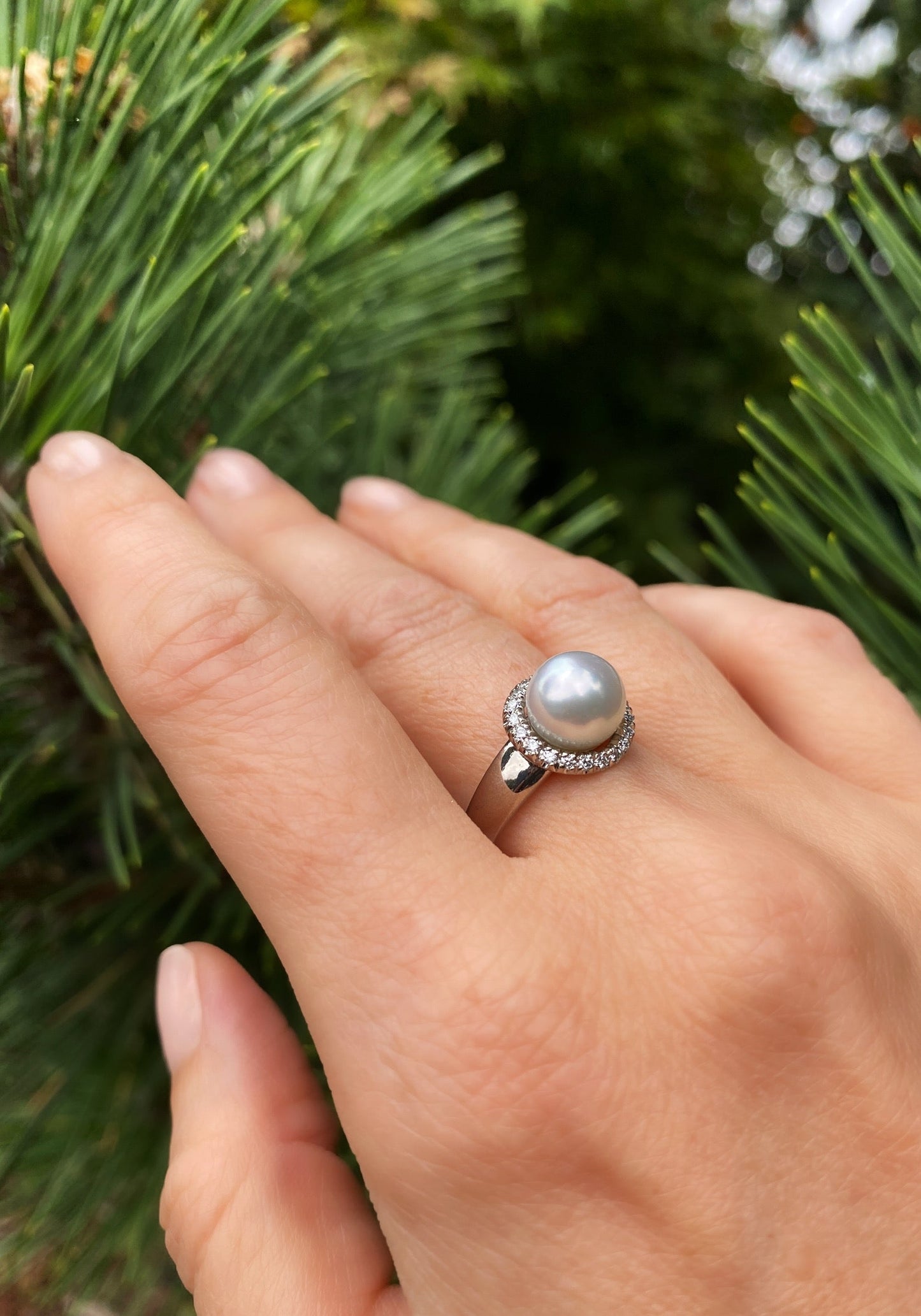 Pearl Creations. Nano South Sea Pearl Ring with Diamonds